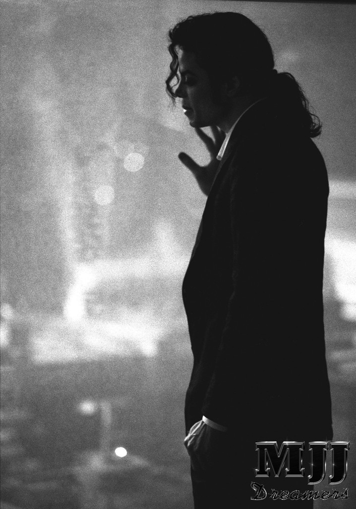 Michael Jackson: Who Is It