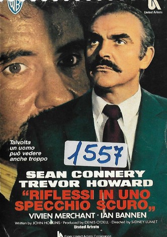 Riflessi in uno specchio scuro