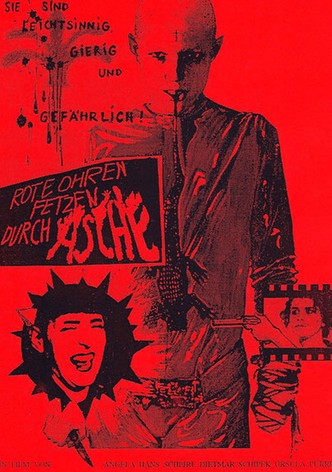 Rote Ohren fetzen durch Asche