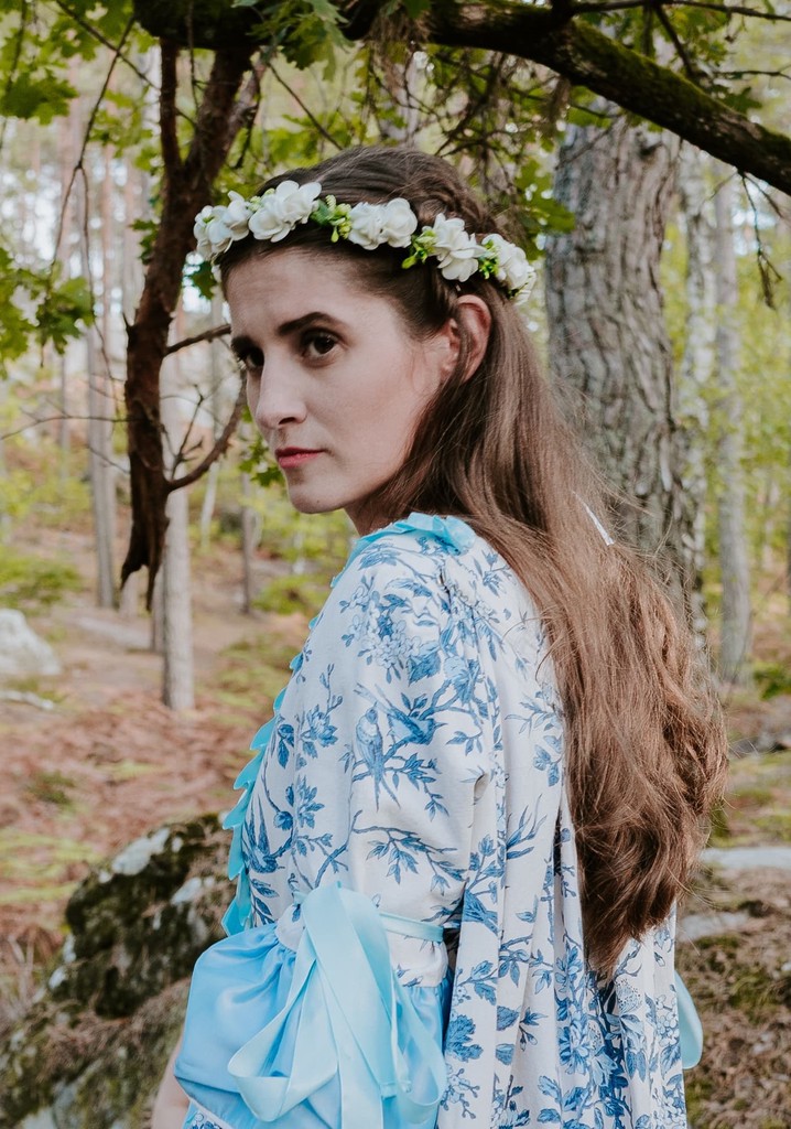 The Beauty and the Dishcloth