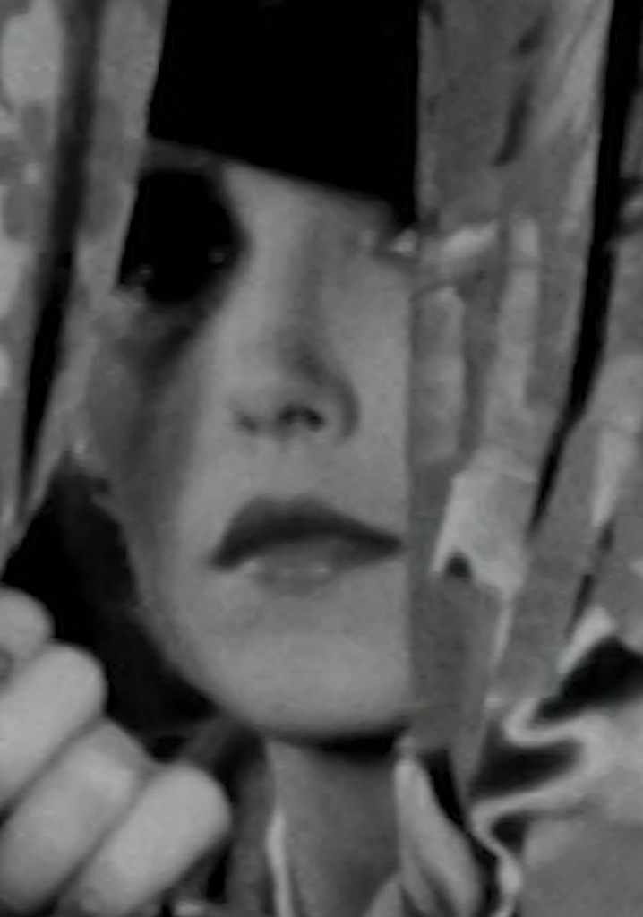 In the Silence of an Abyssal Sea