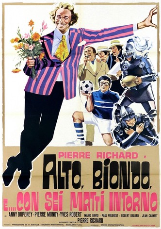 Alto, biondo e... con 6 matti intorno