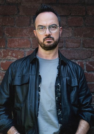 À côté de ses pompes