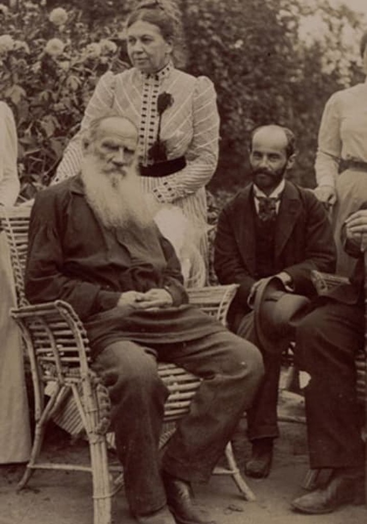Leo Tolstoy and Ilya Ginzburg: A Double Portrait Against the Background of the Epoch