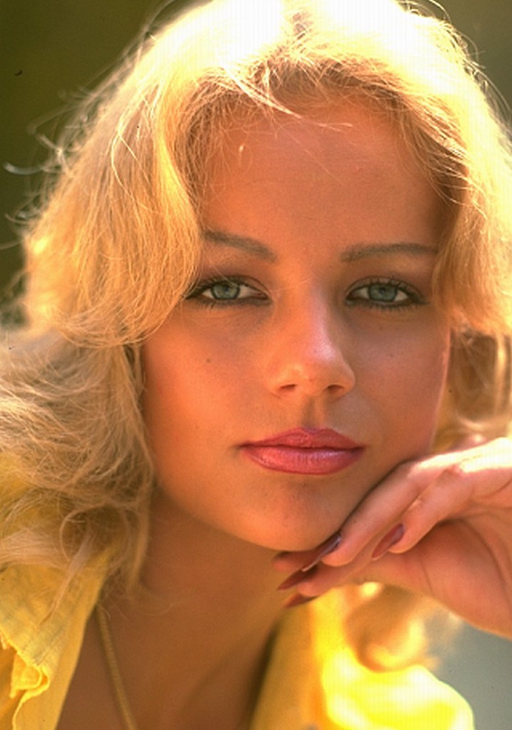 Vanity Fair: Jeanette Starion the Pet of the Year