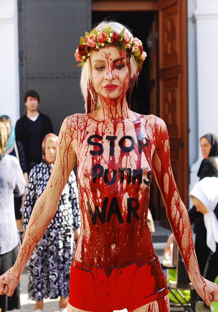 Femen: Exposed