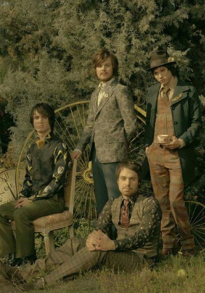 Calendar Business/Making of Pretty. Odd.