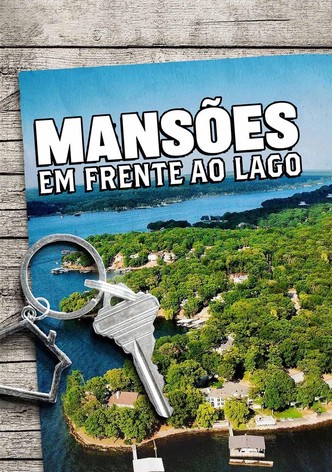 Mansões em Frente ao Lago