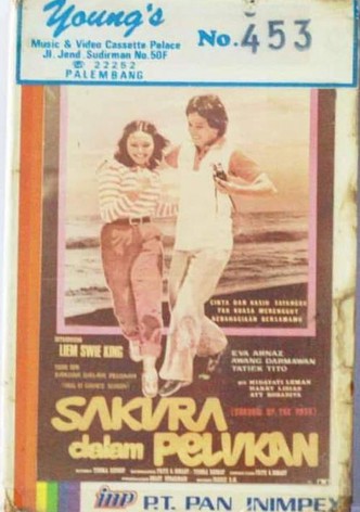 Sakura dalam Pelukan