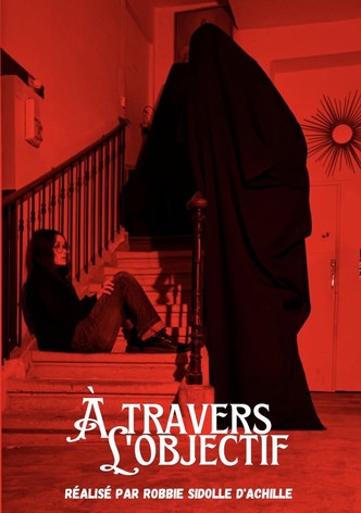 À travers l'objectif