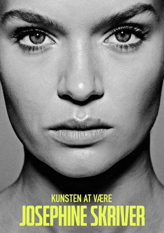 Josephine Skriver, influensserin elämä